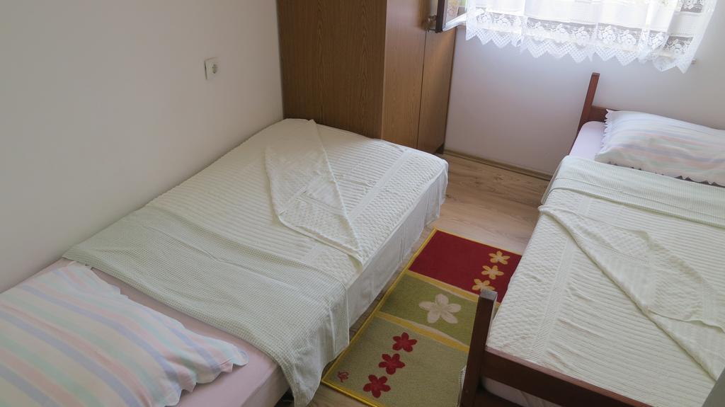 Apartment Josipa Malinska Dış mekan fotoğraf