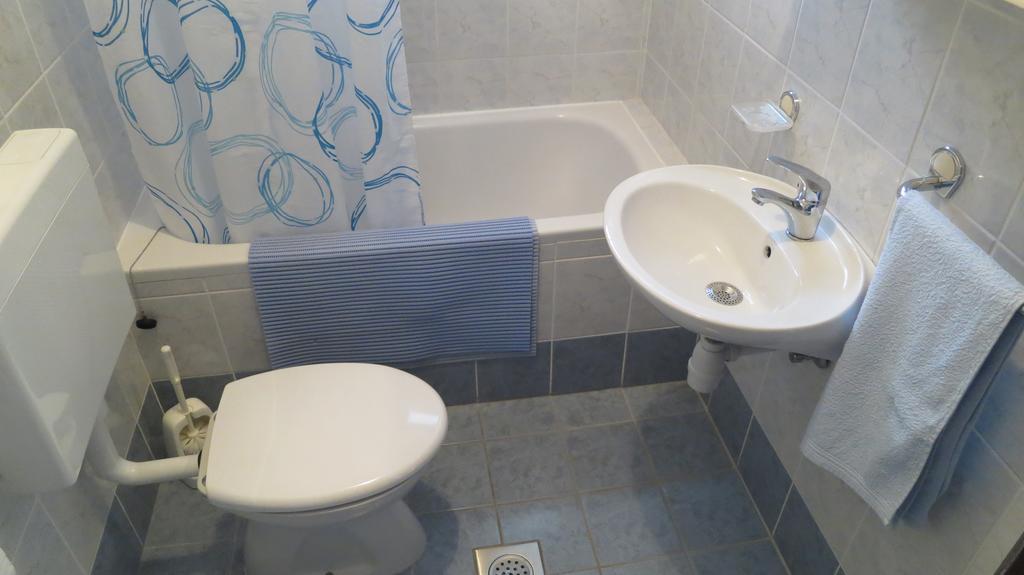 Apartment Josipa Malinska Dış mekan fotoğraf